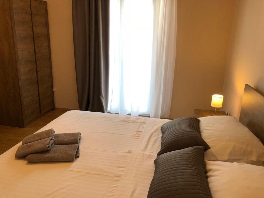 Bed & Breakfast Kurtic Supetar Exterior photo